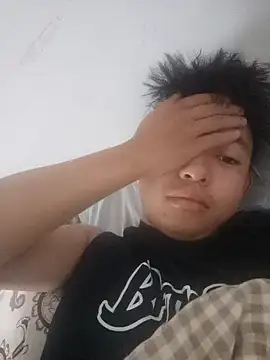 zxc78911 online show from October 15, 2:22 am