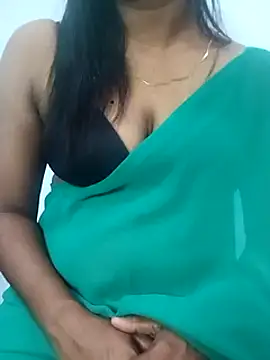 Snapshot of Vedha_Vedhika chatting on February 9, 9:06 pm Vedha Vedhika online show from February 9, 9:06 pm