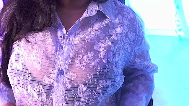 Snapshot of Gagankaur chatting on July 8, 6:51 am Gagankaur online show from July 8, 6:51 am