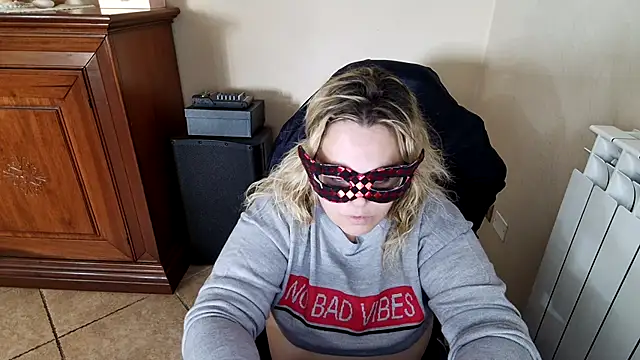 topina8 online show from March 14, 10:50 am