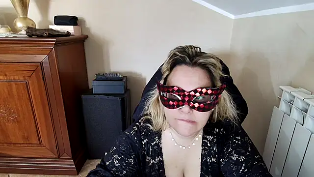 topina8 online show from March 18, 9:52 am