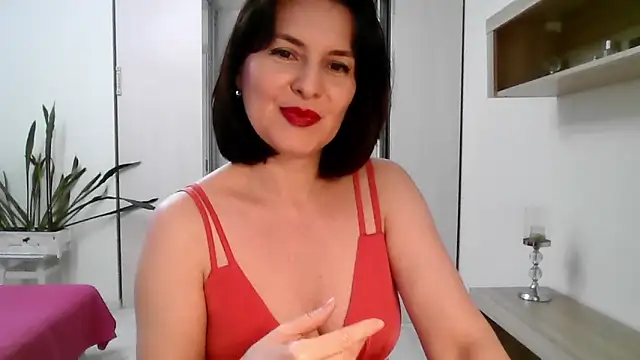 Victoria Glam online show from March 17, 5:38 pm