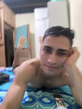 Snapshot of kanper chatting on February 28, 1:17 am kanper online show from February 28, 1:17 am