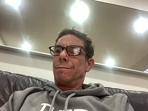 Kenhornu online show from March 7, 4:59 pm