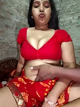 Snapshot of Simrandeshipp chatting on May 15, 4:47 pm Simrandeshipp online show from May 15, 4:47 pm