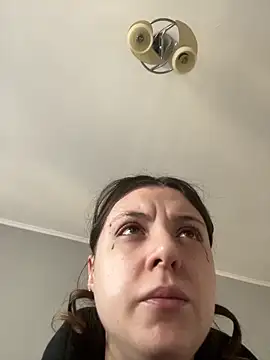 Snapshot of bunnythetailor chatting on February 25, 8:14 am bunnythetailor online show from February 25, 8:14 am