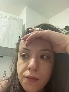 bunnythetailor online show from November 27, 4:09 pm