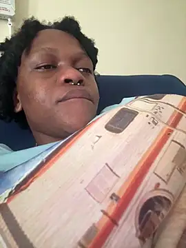 Boneca25 online show from February 4, 1:06 pm