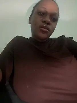 Snapshot of Boneca25 chatting on April 30, 8:57 pm Boneca25 online show from April 30, 8:57 pm