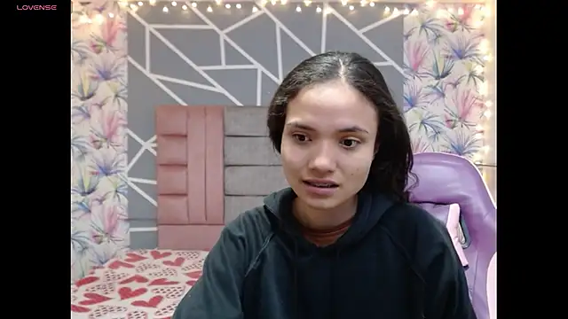 AmbarVanucci online show from November 22, 4:33 am