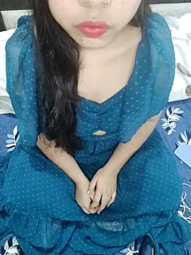 JANVI MISHRA1 online show from April 3, 5:33 pm