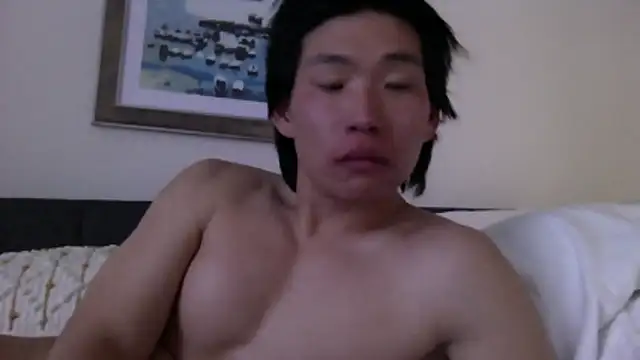 Snapshot of thekinkyasian chatting on March 2, 8:15 pm thekinkyasian online show from March 2, 8:15 pm