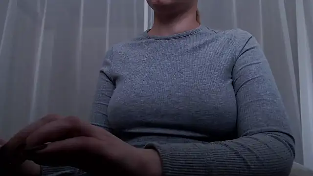 Snapshot of Freya_Celestial chatting on March 7, 11:07 am Freya Celestial online show from March 7, 11:07 am