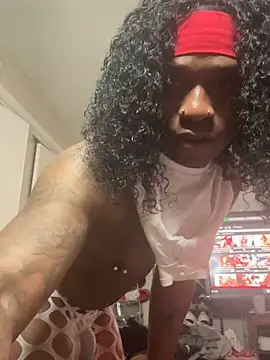 Leeleethafreakk online show from March 6, 8:33 am