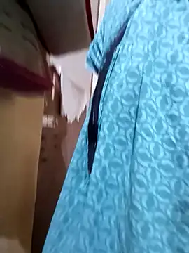 Snapshot of TeluguammayiMahi chatting on February 15, 9:27 am TeluguammayiMahi online show from February 15, 9:27 am