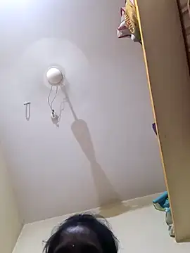 Snapshot of TeluguammayiMahi chatting on March 19, 10:44 am TeluguammayiMahi online show from March 19, 10:44 am