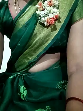 Snapshot of TeluguammayiMahi chatting on May 14, 8:48 pm TeluguammayiMahi online show from May 14, 8:48 pm