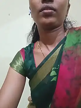 Snapshot of TeluguammayiMahi chatting on June 10, 1:06 am TeluguammayiMahi online show from June 10, 1:06 am