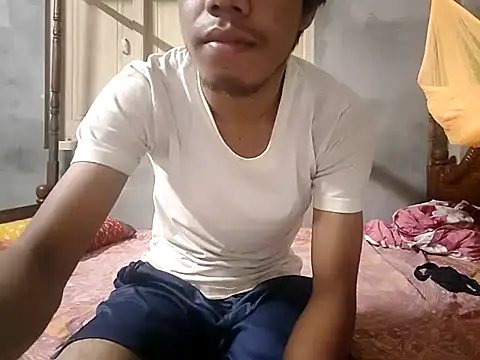 Snapshot of HomeCum chatting on September 16, 7:37 pm HomeCum online show from September 16, 7:37 pm