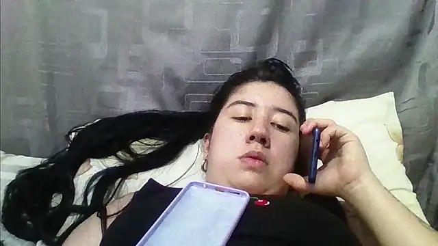 Snapshot of Tu_nubecita chatting on March 18, 6:26 pm Tu nubecita online show from March 18, 6:26 pm