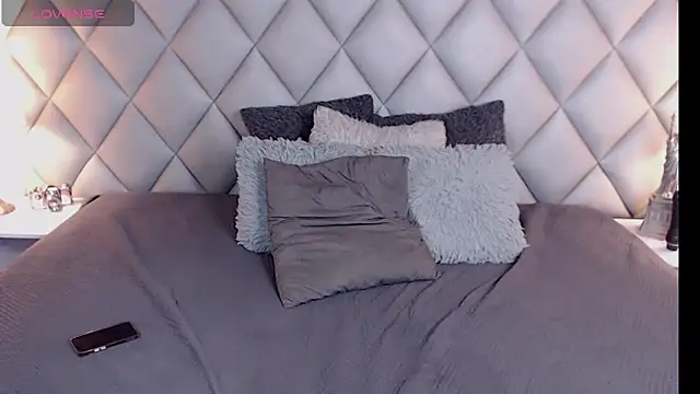 Snapshot of LalyCastro chatting on March 9, 7:48 pm LalyCastro online show from March 9, 7:48 pm