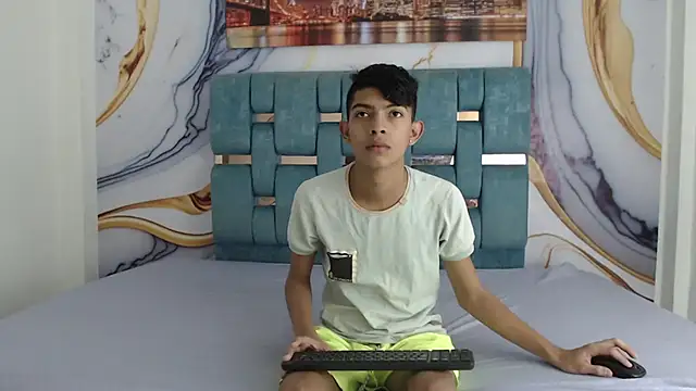 Snapshot of KING_STYLE2 chatting on January 27, 11:11 pm KING STYLE2 online show from January 27, 11:11 pm