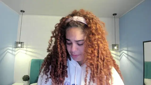 Snapshot of ninna_curly chatting on May 7, 3:34 am ninna curly online show from May 7, 3:34 am