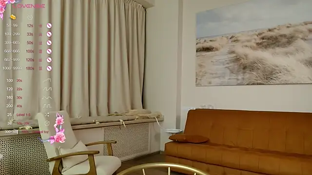 Snapshot of _dkny_ chatting on March 21, 3:57 pm  dkny  online show from March 21, 3:57 pm