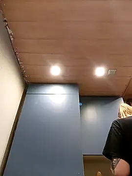 Astrid-Gilbert online show from February 15, 4:34 pm