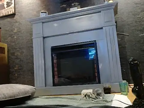 Astrid-Gilbert online show from February 23, 7:00 am