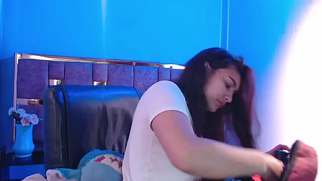 emily fox 3 online show from September 9, 3:28 am