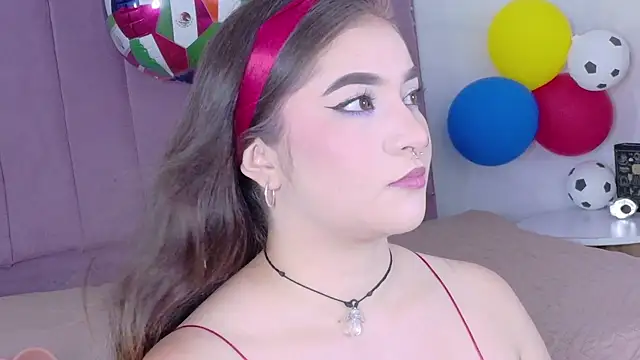 Snapshot of Shanntal_ chatting on June 24, 7:35 pm Shanntal online show from June 24, 7:35 pm
