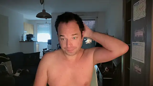 Funnyjul31 online show from November 28, 11:13 am