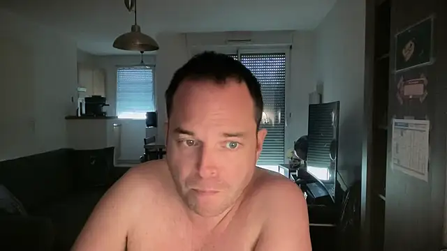 Funnyjul31 online show from February 28, 2:40 pm