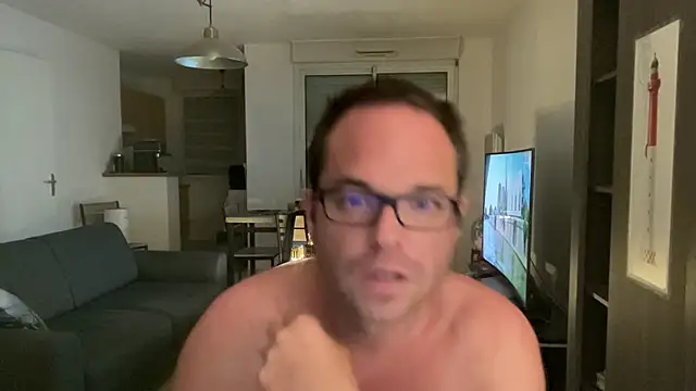 Funnyjul31 online show from June 24, 4:50 pm