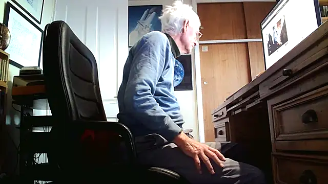 bigears online show from February 25, 4:05 pm