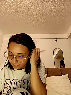 bri ali online show from February 12, 12:37 am