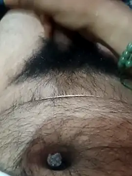 guavam65 online show from February 10, 5:28 pm