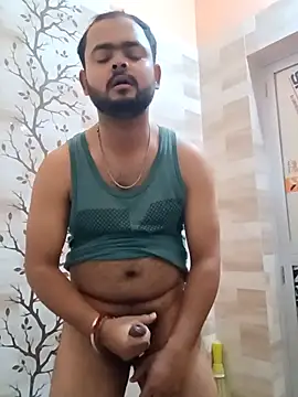 guavam65 online show from March 19, 3:27 pm