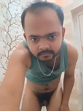 Snapshot of guavam65 chatting on May 25, 3:40 pm guavam65 online show from May 25, 3:40 pm