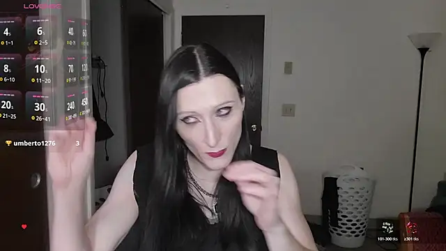 Snapshot of Ivyrose4999 chatting on June 12, 5:34 pm Ivyrose4999 online show from June 12, 5:34 pm