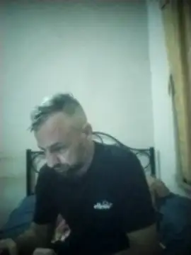 Dirtycouple8342 online show from March 7, 9:17 am