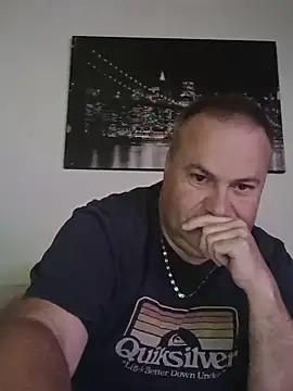 Snapshot of Pourleplasirs chatting on May 23, 1:59 pm Pourleplasirs online show from May 23, 1:59 pm
