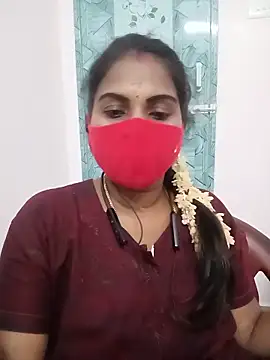 Snapshot of Tamil_roja17 chatting on May 23, 5:17 pm Tamil roja17 online show from May 23, 5:17 pm