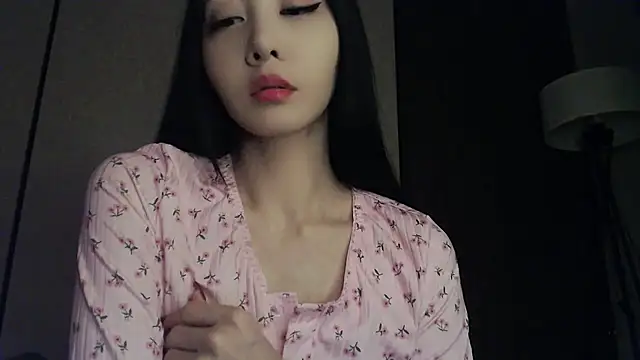 Fudzik0 online show from April 1, 3:51 am