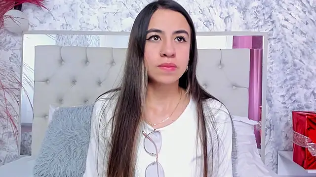 Ariana greenblat online show from February 18, 4:58 pm