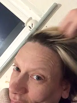 blondey206 online show from March 11, 10:16 pm