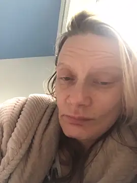 blondey206 online show from March 24, 2:11 pm