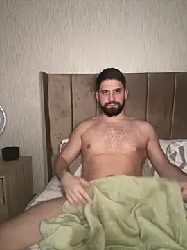 Snapshot of lucas_kazimm chatting on February 14, 5:03 pm lucas kazimm online show from February 14, 5:03 pm