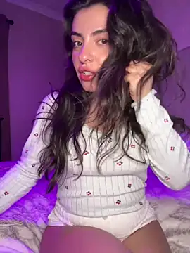 Snapshot of cute_carly_ chatting on March 2, 6:30 pm cute carly online show from March 2, 6:30 pm
